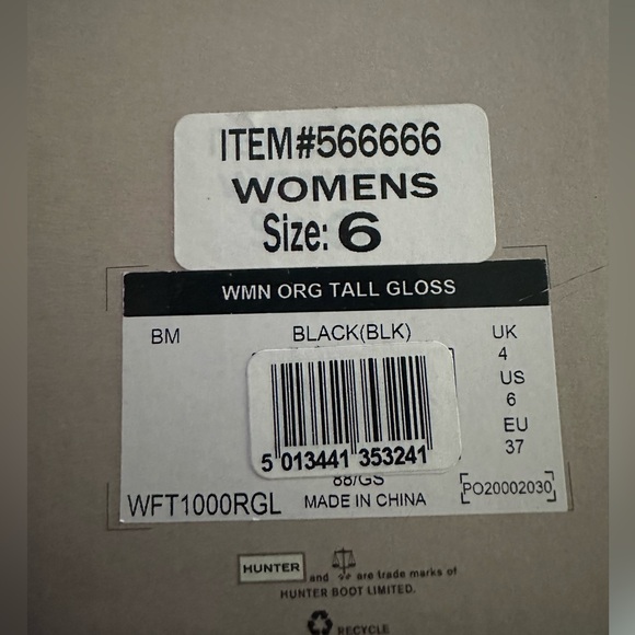 Original Tall Gloss Hunter Rain Boots - Picture 2 of 5